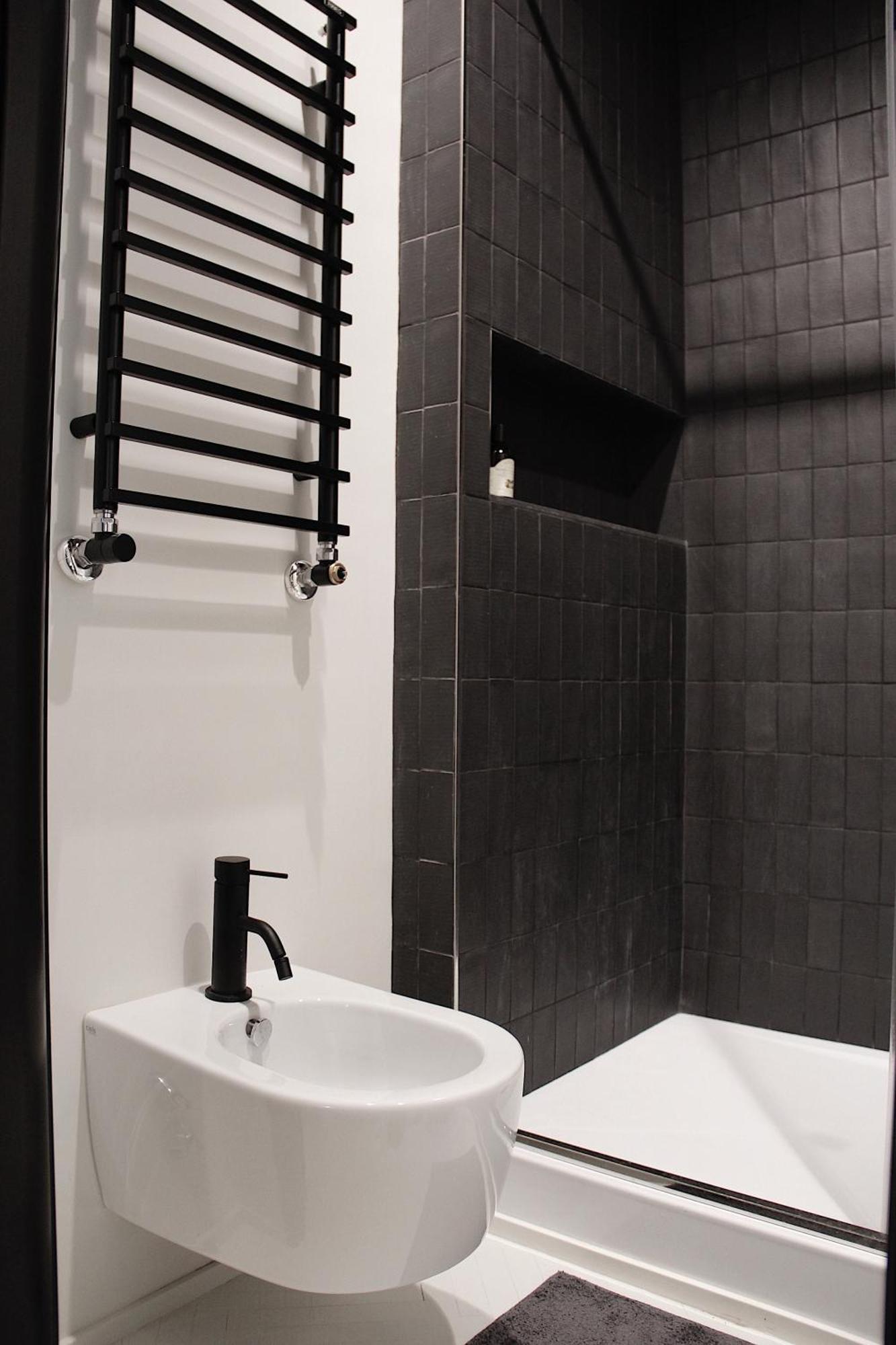 Colorful Pied-a-terre _ Via Gioberti *