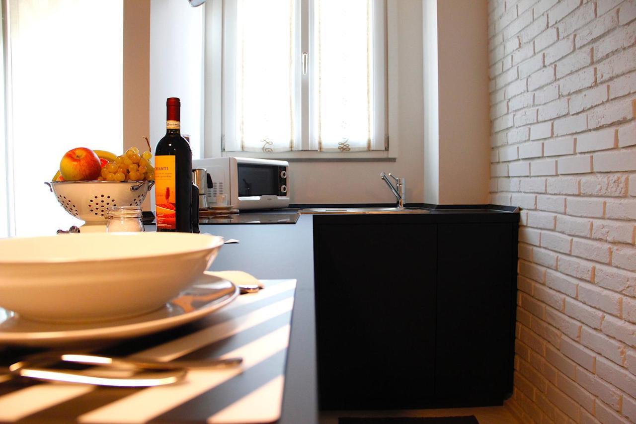Colorful Pied-a-terre _ Via Gioberti Apartamento