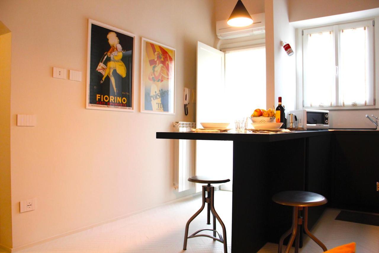Colorful Pied-a-terre _ Via Gioberti Apartamento *